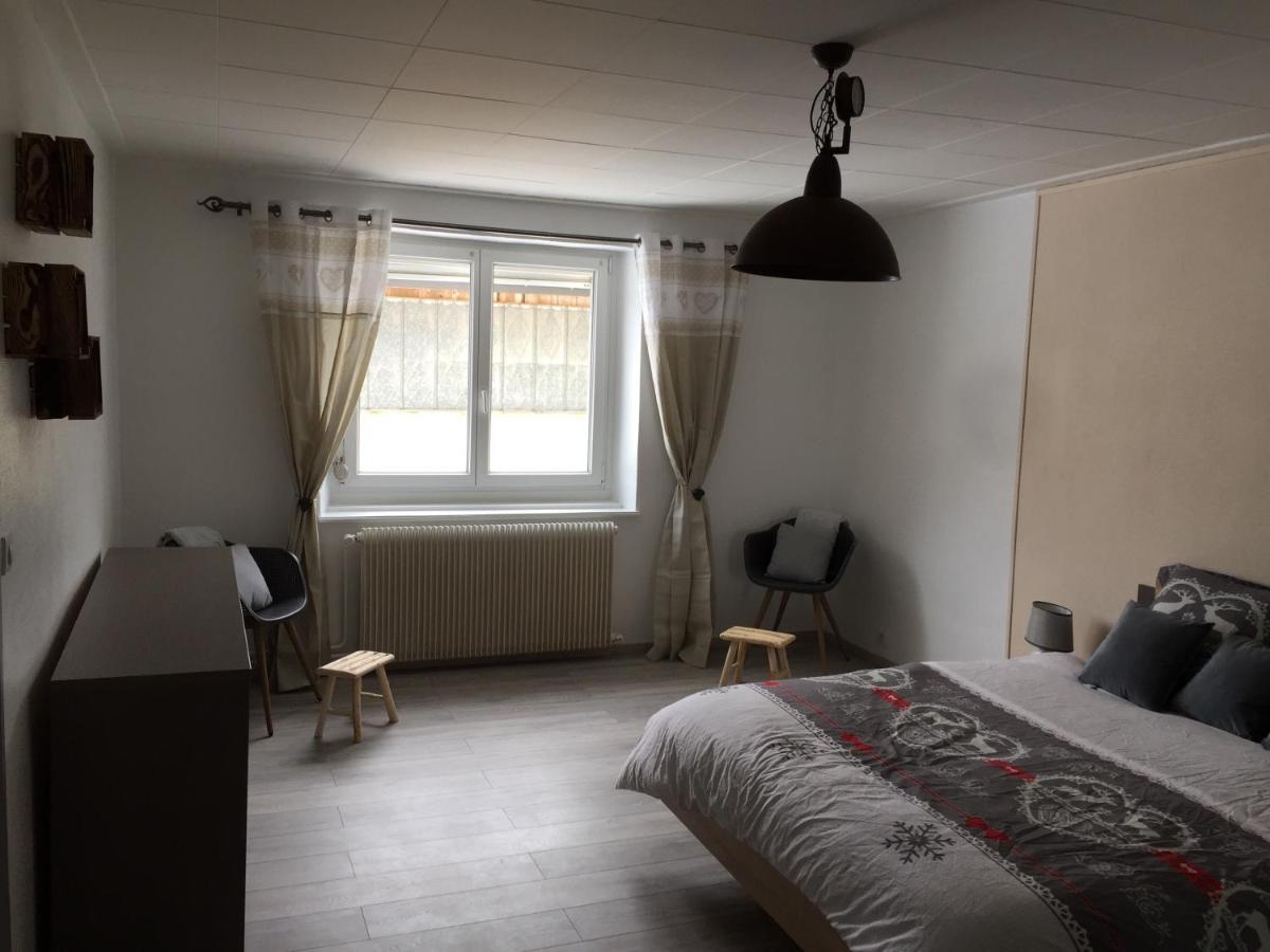 Bouffees D'Oxygene Sur Le Toit Du Doubs Apartment Les Fourgs Bagian luar foto